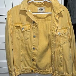 Cute yellow jean jacket